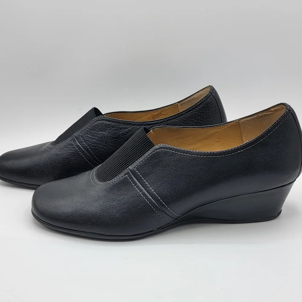 SoftSpots Black‎ Leather Wedge Size 12M. #1323